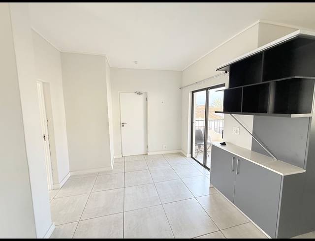 3 BEDROOM APARTMENT TO LET IN IZINGA